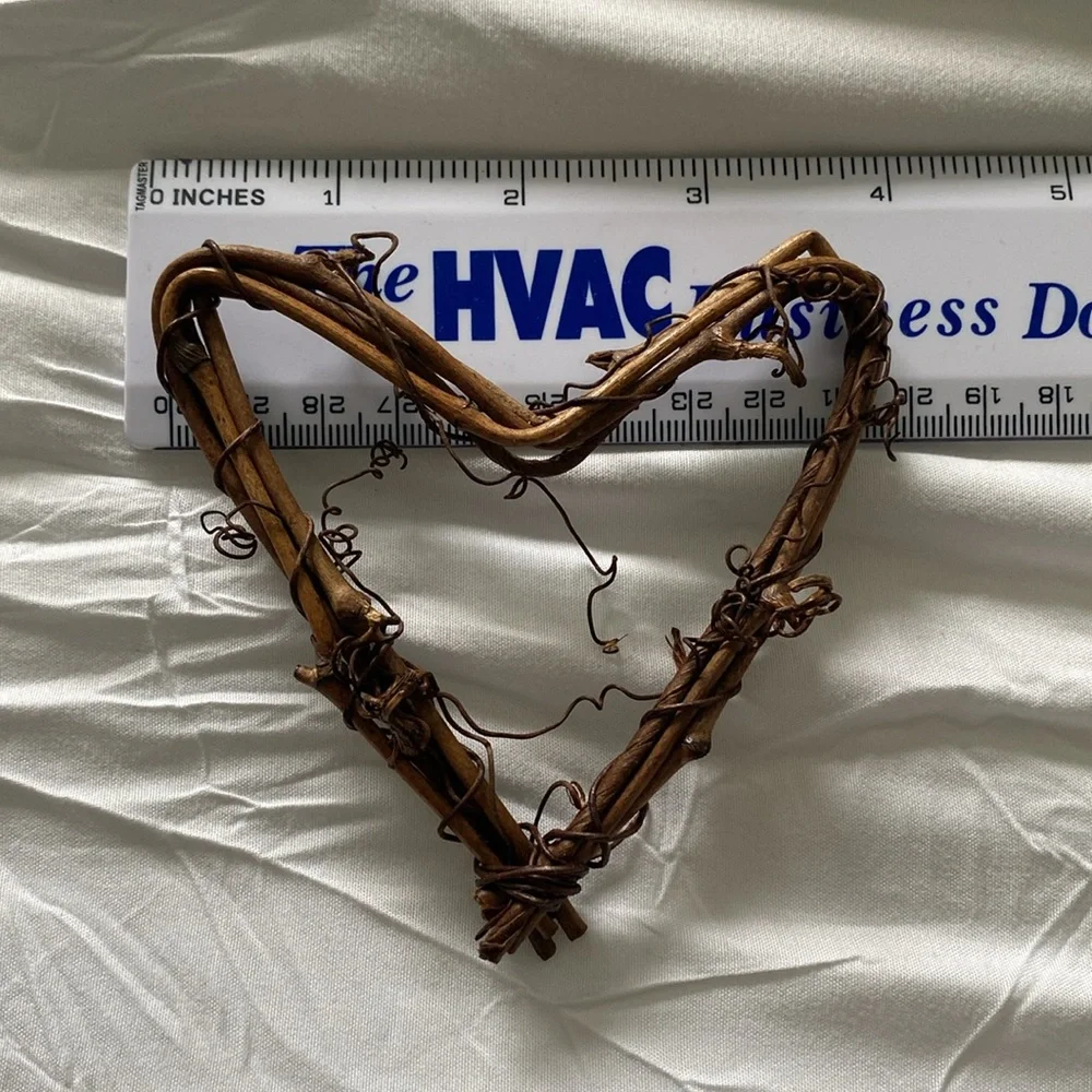 15 Pc Mini Heart Grapevine Wreaths Crafts Decor 4” x 4”